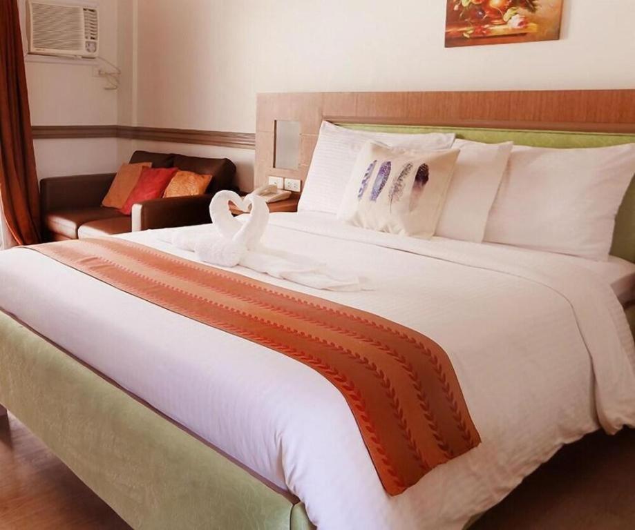 Aerostop Hotel & Restaurant Plaridel  Екстериор снимка